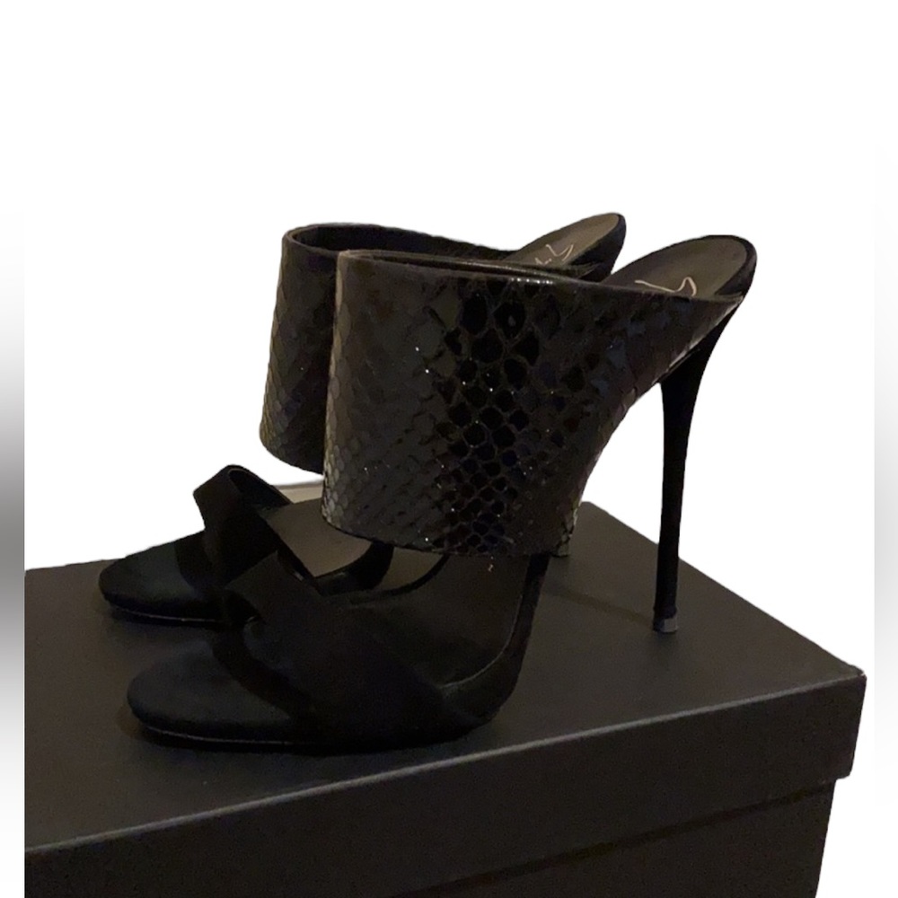 Giuseppe Zanotti Coline sandal EUR 41